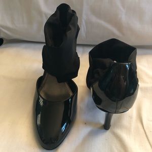 Impo Tess - Patent/Lycra Stretch Fabric size 8